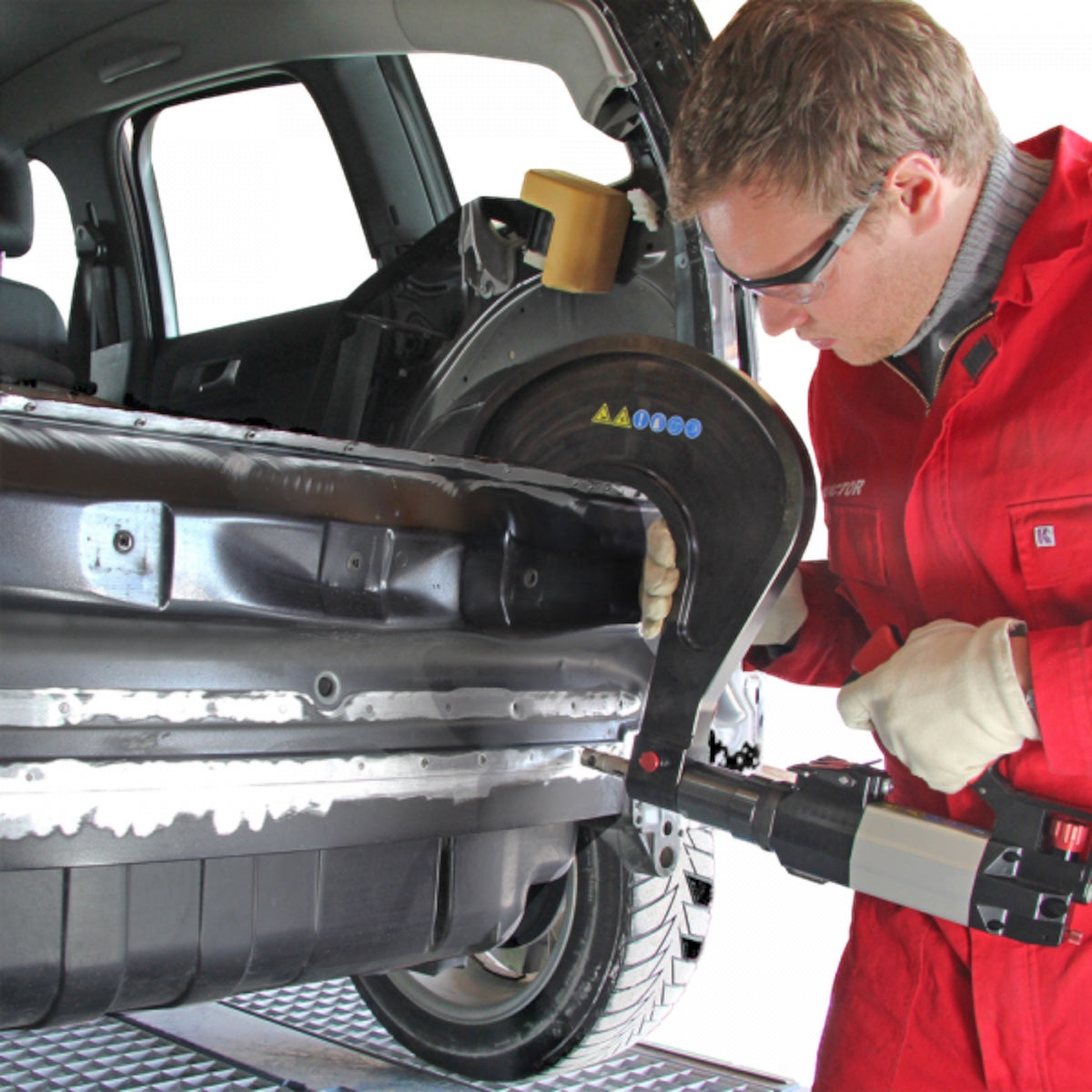 XPress 800 | Standard Set Modular Riveting System